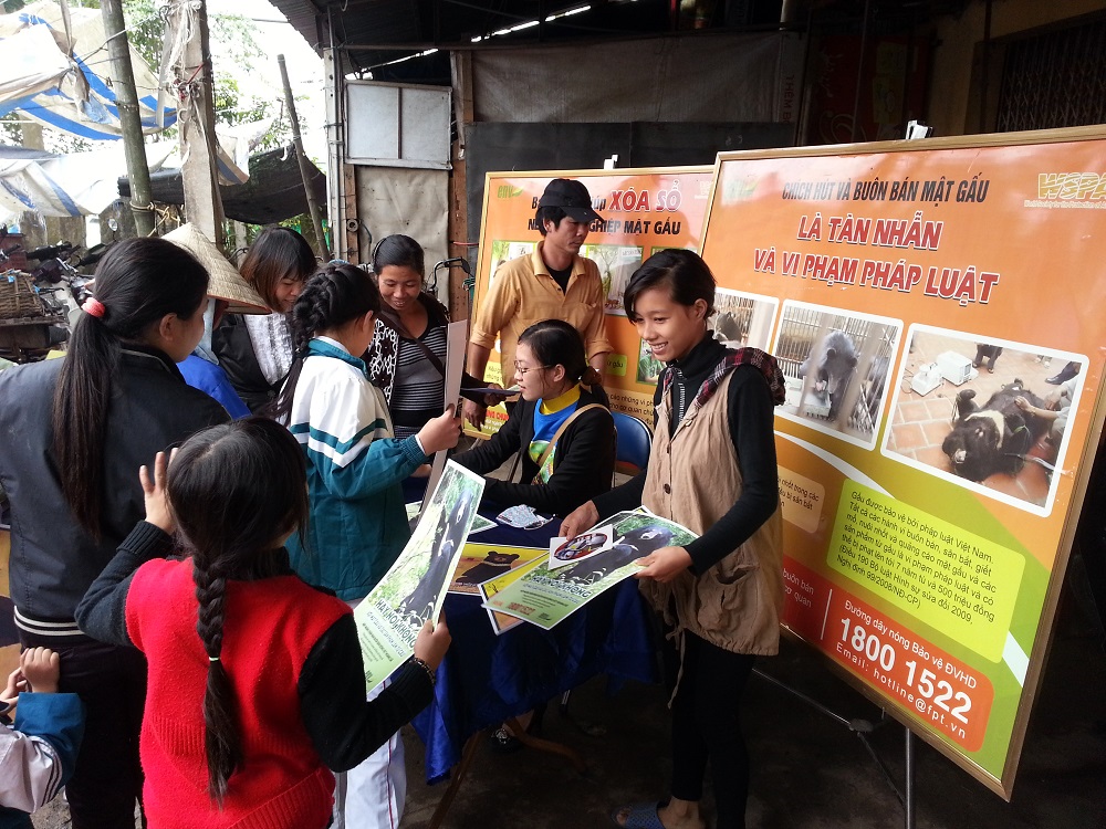 PSYOPS Market exhibit in Gach Market Phuc Tho Hanoi 20 Nov 2013 ENV-R 1