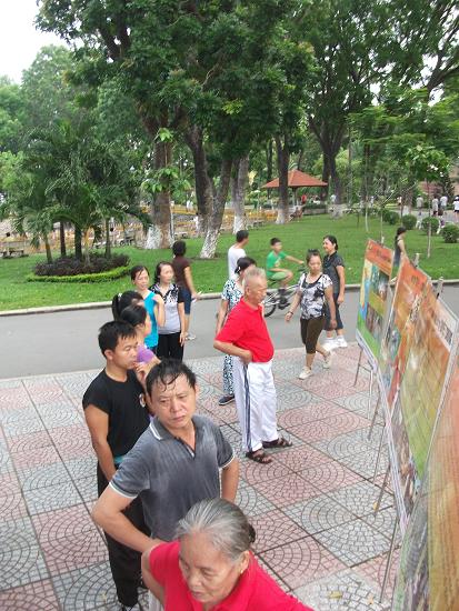 wlt event at hoang van thu park hcmc june 17 2013 env-r 2