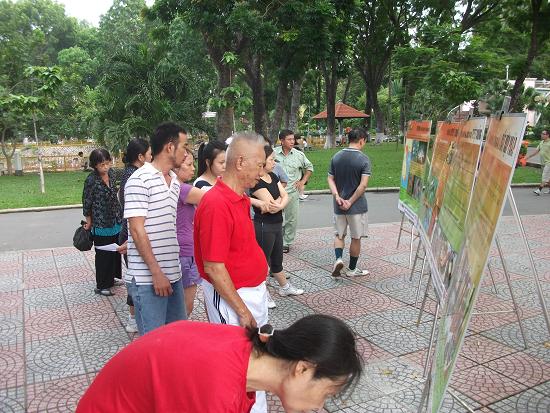 wlt event at hoang van thu park hcmc june 17 2013 env-r 3